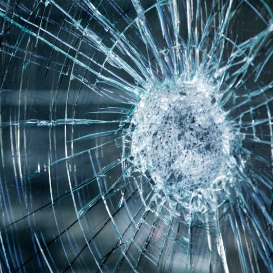 Transparente Splitterschutzfolie für Fenster und Türen schützt vor Glassplittern und erhält klare Sicht