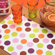 Tischset Konfetti aus Kunststoff mit buntem Punktmuster in Rosa, Gelb, Grün, Orange und Violett, rechteckig unerquicklich