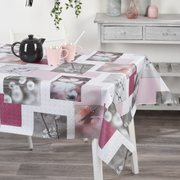 geprägte Wachstischdecke Blumen aus PVC mit floralem Patchwork-Muster in Rosa, Grau und Weiß, abwischbar