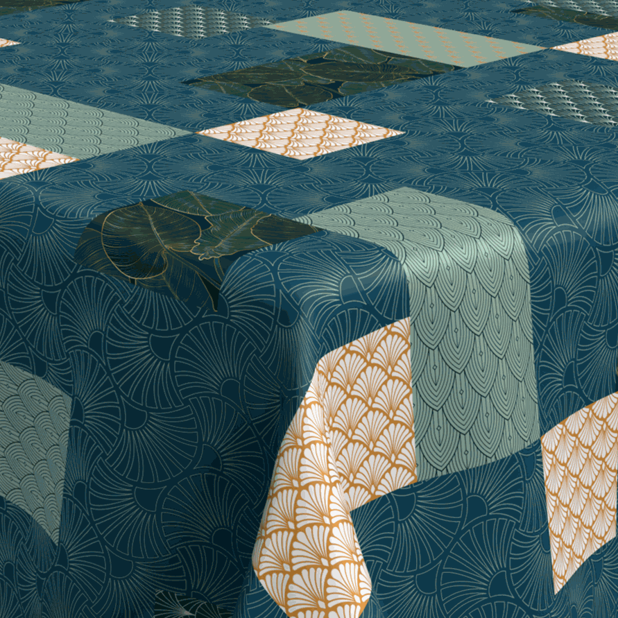 Geprägte Wachstischdecke in Dunkelblau mit Patchwork-Muster und dekorativen Ornamenten in Grün und Weiß