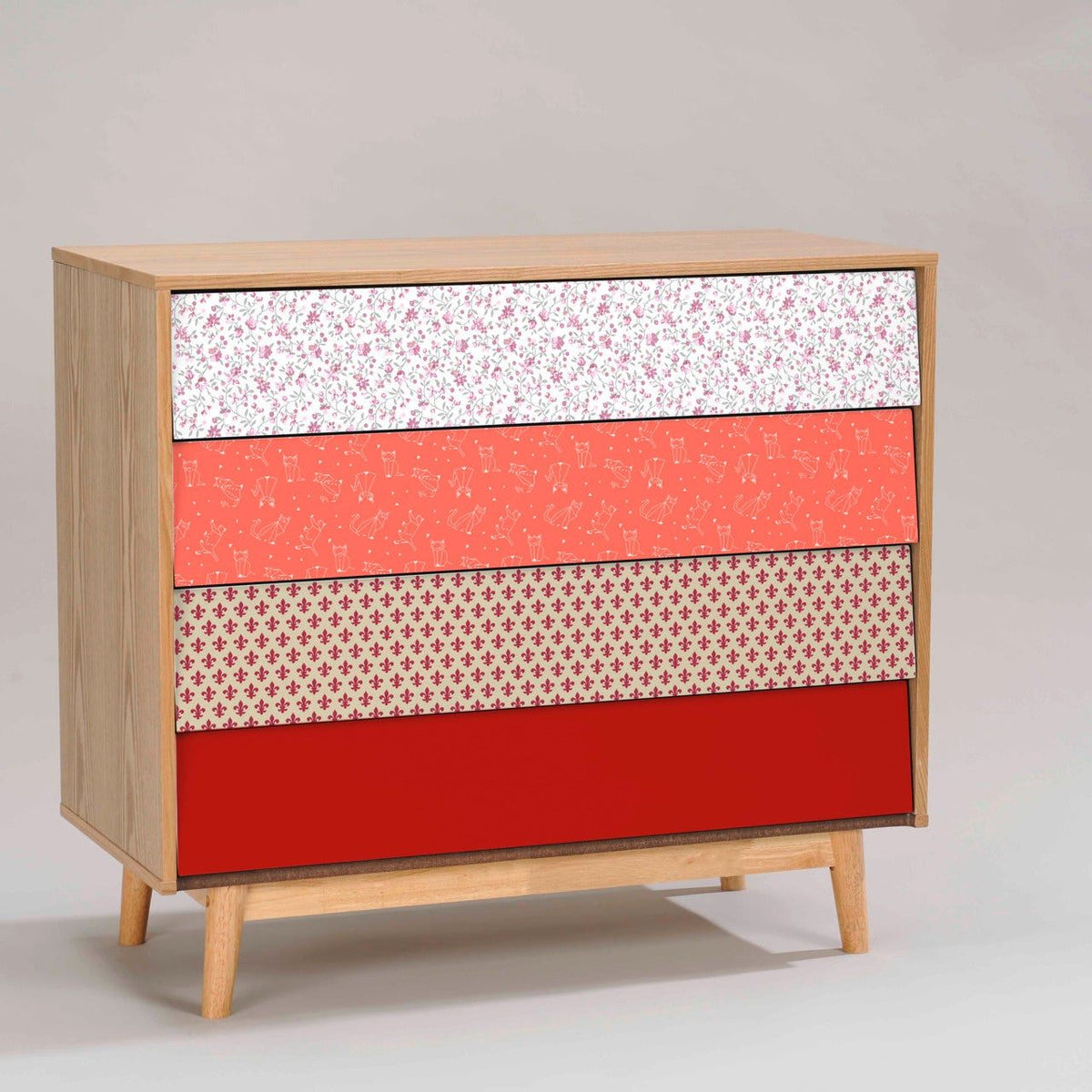 Klebefolie Standard Uni Rot, matte rote PVC-Folie mit einfarbiger Oberfläche und kräftigem Farbton