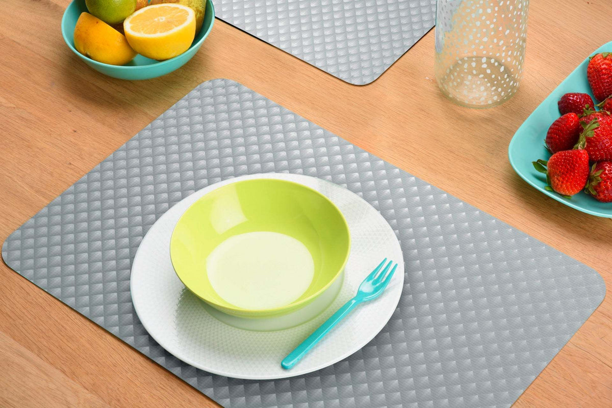 Rechteckiges gepolstertes Tischset aus Polyvinylchlorid-Schaum schützt Tische vor Flecken und Krümeln