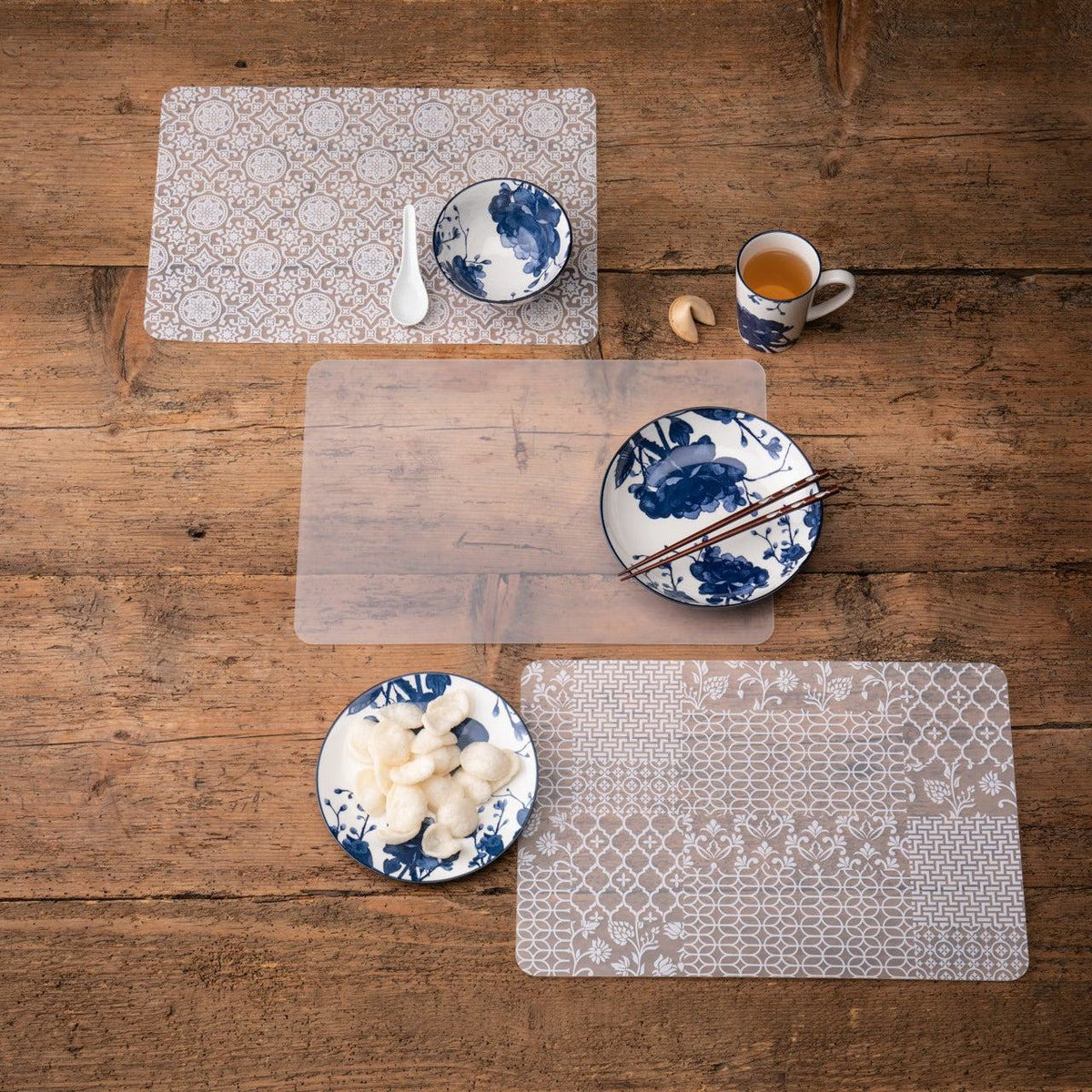 Rechteckiges Tischset Transparente aus Kunststoff mit hellbraunen, floralen und geometrischen Mustern, abwischbar