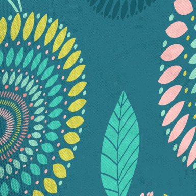 Textile Tischdecke aus Textil in Petrol mit buntem Mandala-, Blatt- und Blütenmuster, eingefasstem Rand