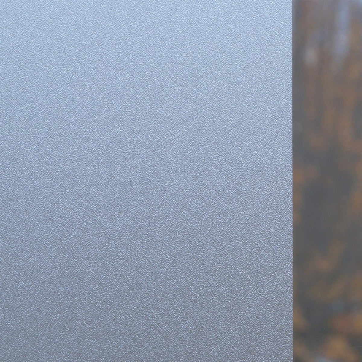 Vitrostatic Sichtschutzfolie in sandfarbener PVC-Struktur mit blickdichter, fein genarbter Oberfläche